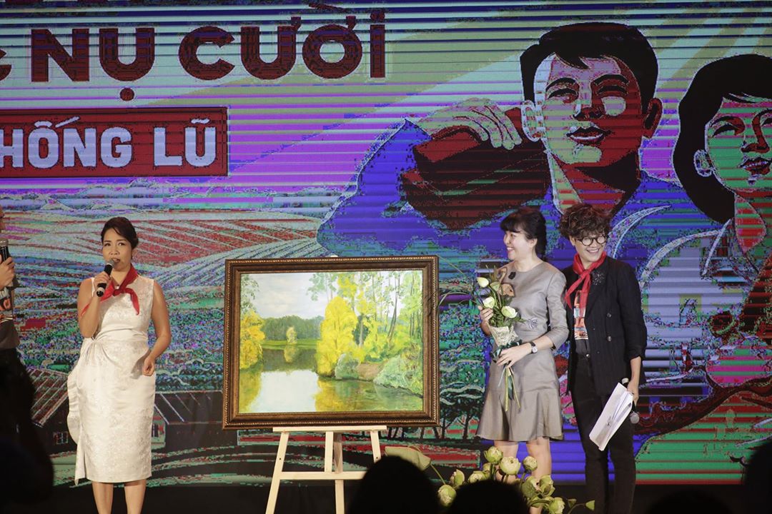 Hơn[-]3,3[-]tỷ[-]gây[-]quỹ[-]Dự[-]án[-]Nhà[-]Chống[-]Lũ[-]mang[-]tên[-]“Dựng[-]đời[-]mới[-]trong[-]nụ[-]cười”